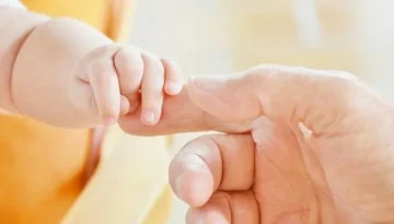 ΕΛΣΤΑΤ: Οριακή αύξηση στις γεννήσεις το α΄τρίμηνο