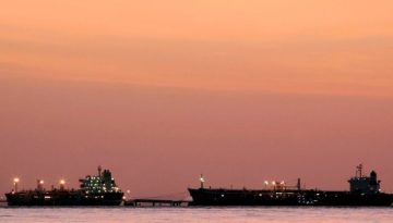 Το Brent στην οροφή των 100 δολαρίων εν μέσω έντονης διαταραχής στα Στενά του Ορμούζ, στην Ερυθρά Θάλασσα και άλλες ναυτιλιακές οδούς