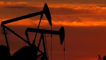 Άλμα σχεδόν 4% στο πετρέλαιο μετά τα νέα πλήγματα στο Ιράν