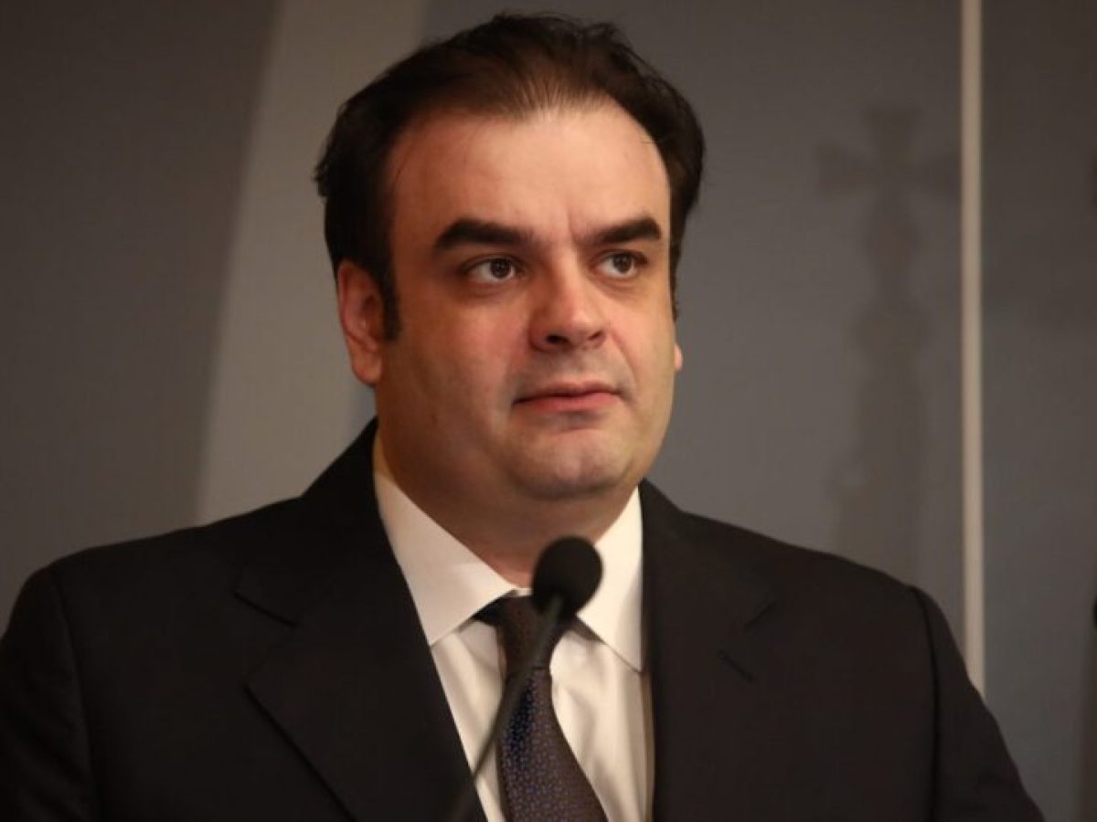 Πιερρακάκης: Σε κοινό ταμείο της ΕΕ να πηγαίνουν τα έσοδα από τις συχνότητες κινητής τηλεφωνίας