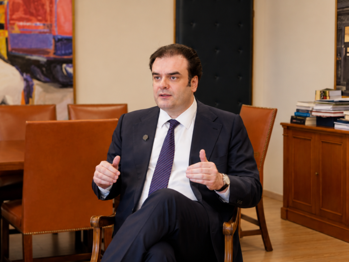 Πιερρακάκης στο Politico: Να αξιοποιήσει η ΕΕ έσοδα από τις δημοπρασίες συχνοτήτων προς χρηματοδότηση στρατηγικών ευρωπαϊκών επενδύσεων