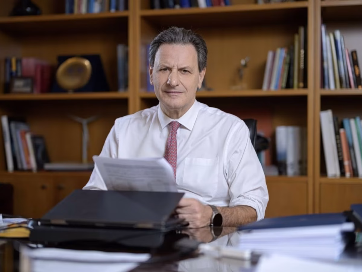 Θόδωρος Σκυλακάκης: Από την εξάρτηση του μισθού στην αξιοπρέπεια της ιδιοκτησίας