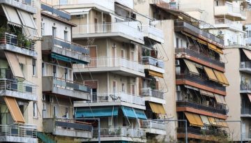 Σε εφαρμογή οι νέες ρυθμίσεις για τα ακίνητα – Τι αλλάζει σε μεταβιβάσεις και διεκδικήσεις του Δημοσίου