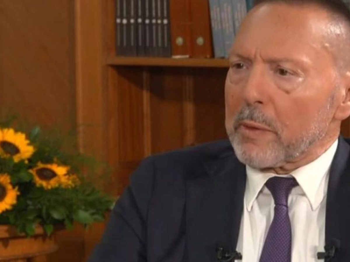 Στουρνάρας: Τρέλα αν δοθεί η 13η σύνταξη – Η Ελλάδα πέτυχε ένα οικονομικό θαύμα, με τη συναίνεση των κομμάτων