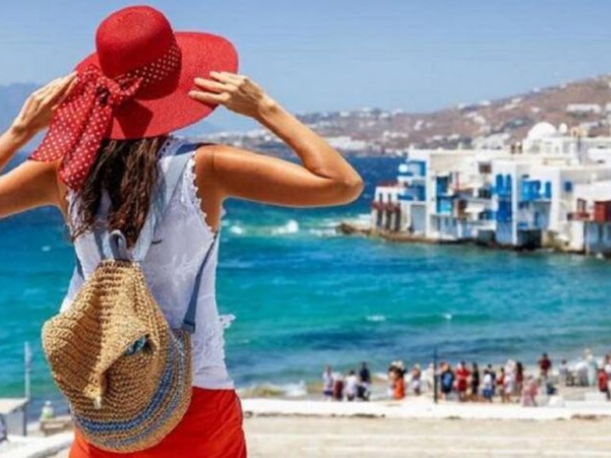 Τουρισμός για Όλους 2026-2027: Πότε ανοίγει η πλατφόρμα και ποιοι θα πάρουν έως 600 ευρώ
