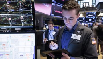 Wall Street: Τα κέρδη των Sherwin-Williams και Coca Cola κρατούν όρθιο τον Dow (+0,6%)