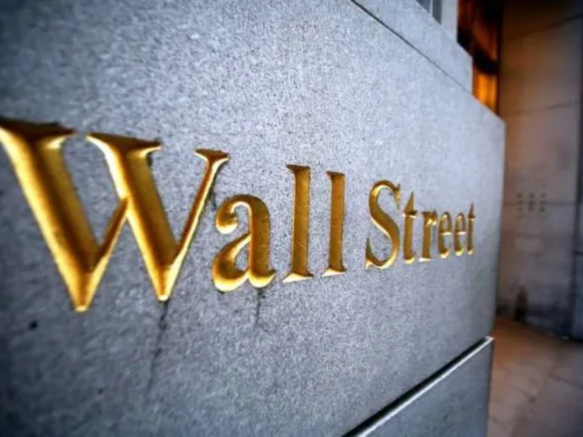 Wall Street: Βουτιά στις μετοχές AI και ημιαγωγών – Αντοχές από Dow Jones και πετρέλαιο