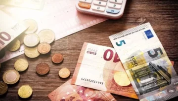 Χρέη στην εφορία: Άνοιξε η «72άρα» – Ποιοι ρίχνουν τη δόση ακόμη και στο μισό