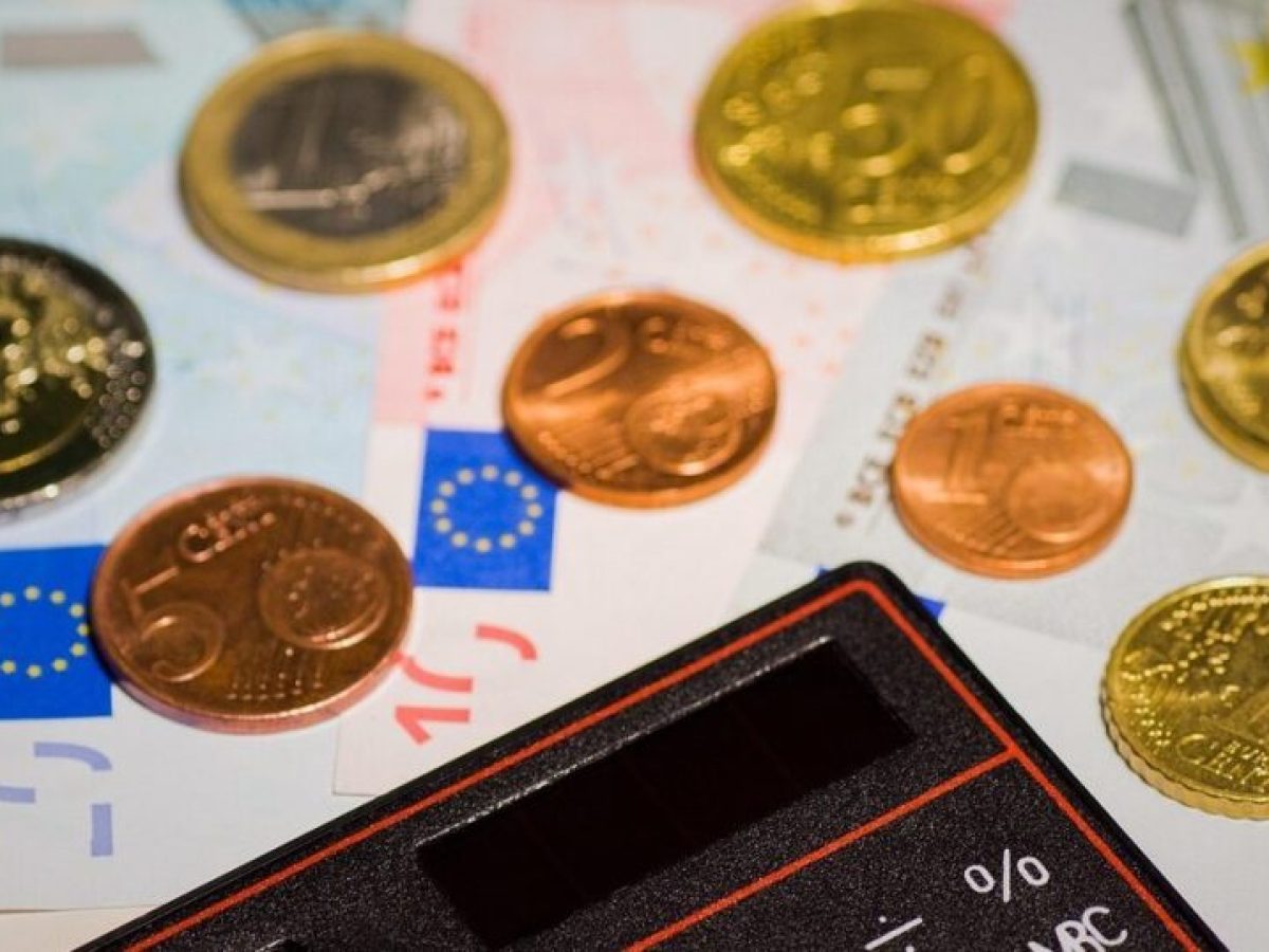 Πώς ο εξωδικαστικός δίνει μεγαλύτερα «κουρέματα» και μακροχρόνια αποπληρωμή οφειλών
