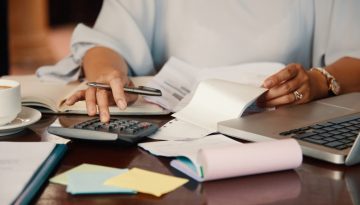 Κατάσχεση λογαριασμών: Ξεμπλοκάρονται αν πληρωθεί το 25% της οφειλής