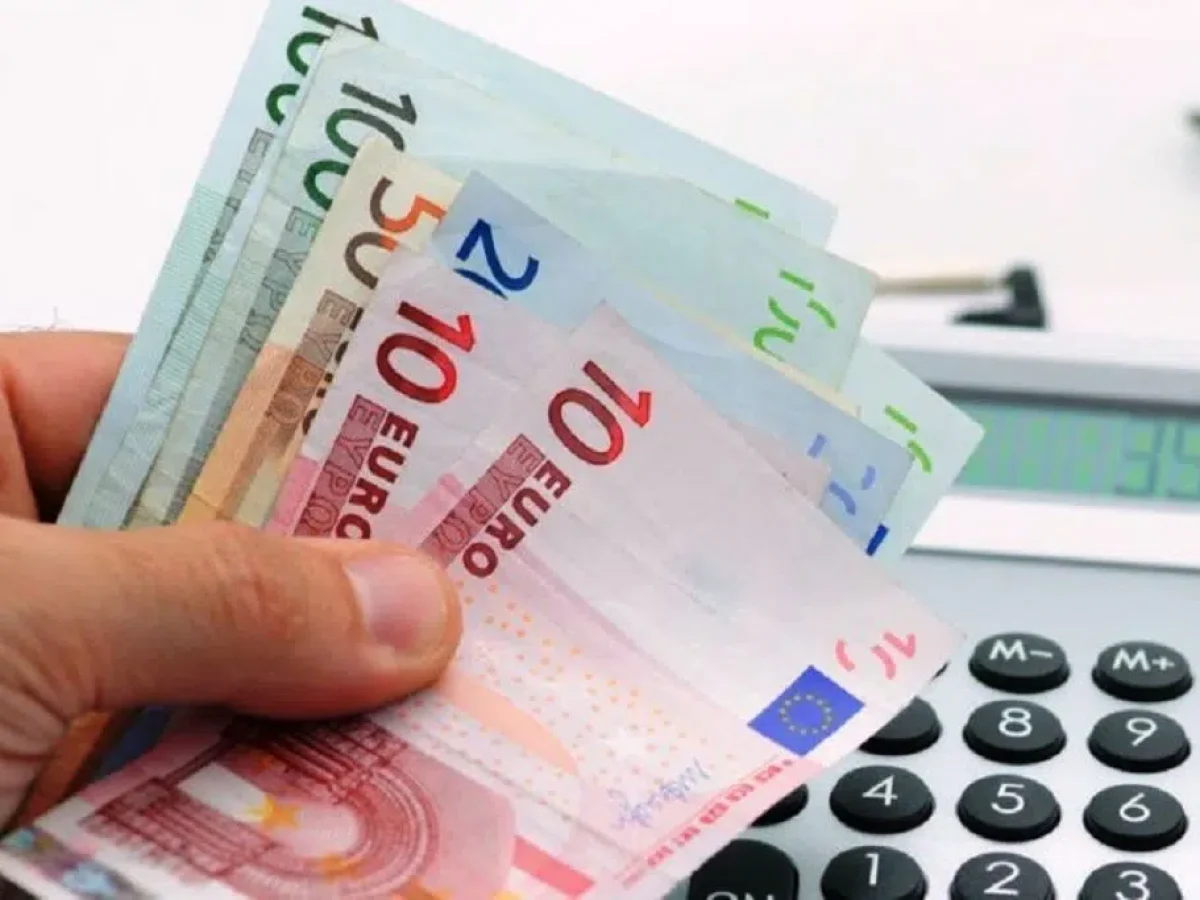 Έρχεται η νέα ρύθμιση έως 72 δόσεων για χρέη στην Εφορία – Πότε ανοίγει η πλατφόρμα και ποιοι ωφελούνται
