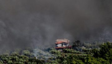 Φωτιές: Ξεκινούν οι πρώτες αποζημιώσεις στους πληγέντες – Ποιοι δικαιούνται έως και 6.000 ευρώ