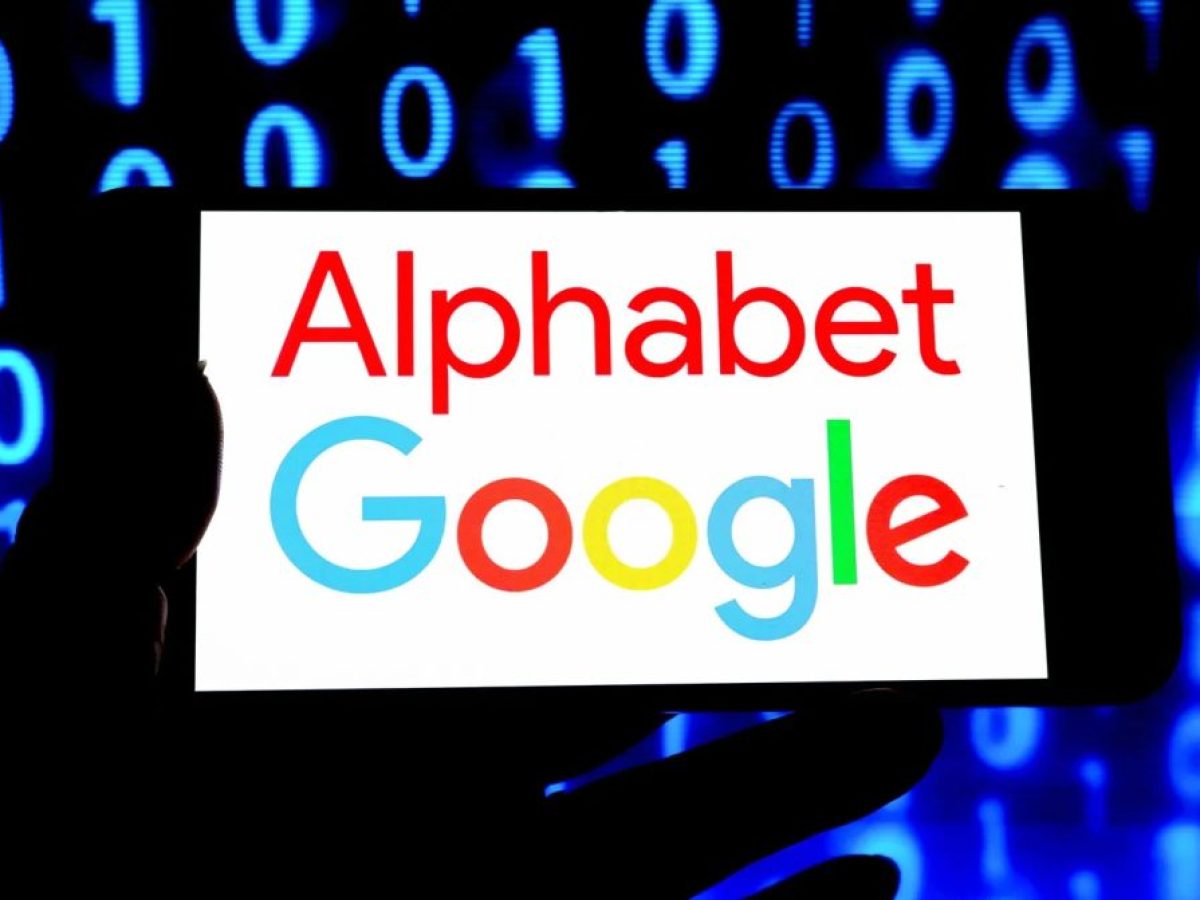 Alphabet: 12.000 προσλήψεις παρά τις απολύσεις στον τεχνολογικό κλάδο