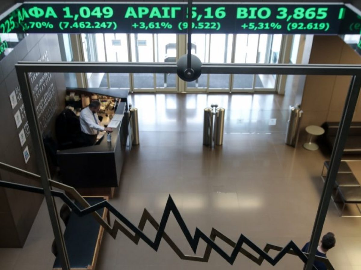 Χρηματιστήριο Αθηνών: Γύρισε σε πτώση ο Γενικός Δείκτης – Πιέσεις στις τράπεζες