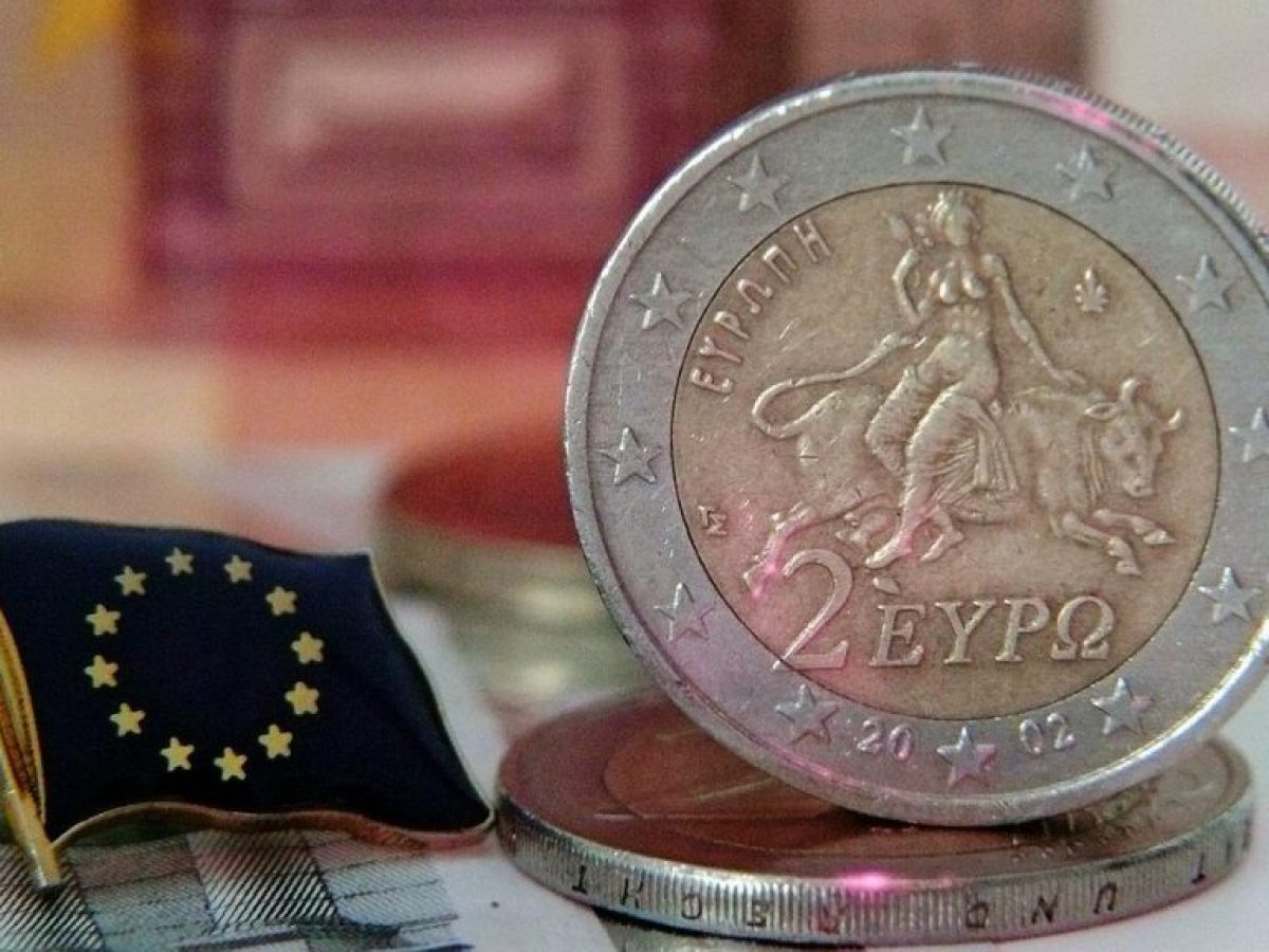 Συνάλλαγμα: Το ευρώ υποχωρεί 0,05%, στα 1,1551 δολάρια