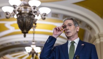 Δεύτερο σωσίβιο ρίχνει ο Μπέσεντ μετά το νέο sell off στα αμερικανικά ομόλογα
