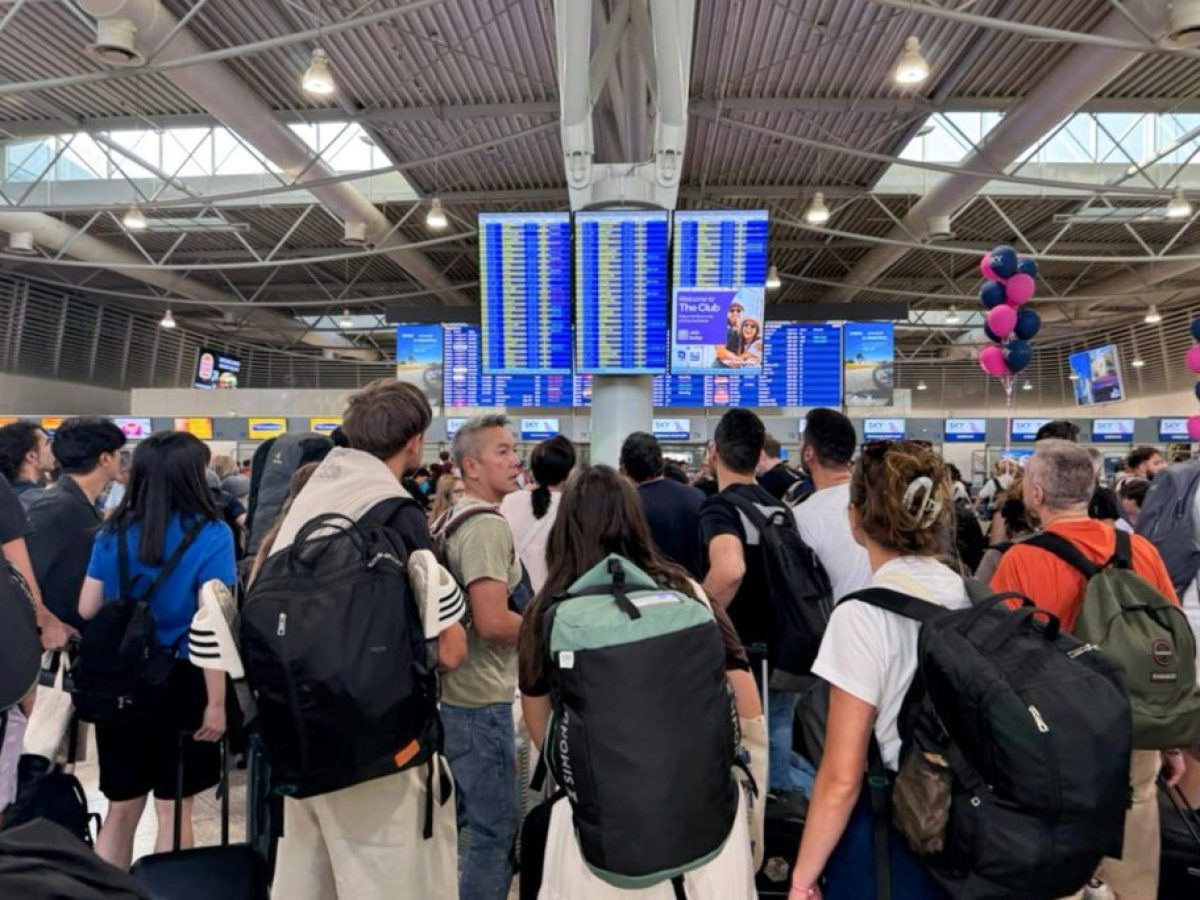 Άνοδος στην επιβατική κίνηση του Ιουλίου στο «Ελευθέριος Βενιζέλος»