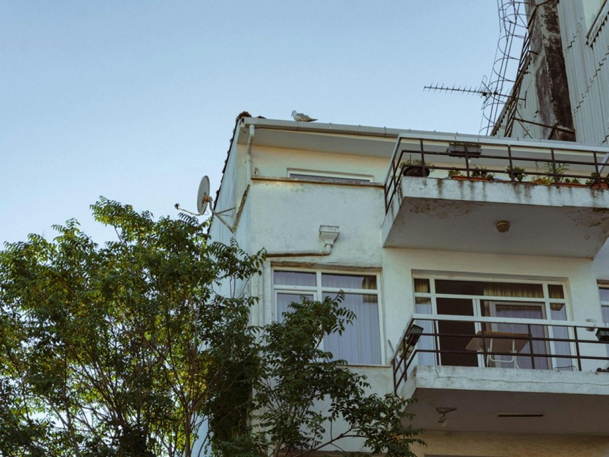 ΑΑΔΕ: Ξεμπλοκάρει τις μεταβιβάσεις κατασχεμένων ακινήτων χωρίς πλήρη εξόφληση