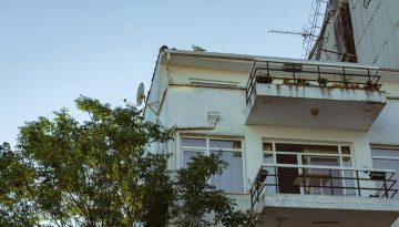 ΑΑΔΕ: Ξεμπλοκάρει τις μεταβιβάσεις κατασχεμένων ακινήτων χωρίς πλήρη εξόφληση
