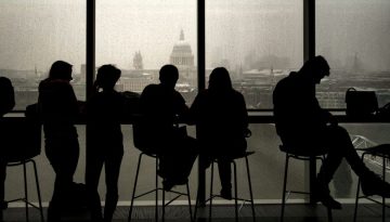 Παγκόσμια αύξηση της ανεργίας των νέων – Στο επίκεντρο οι επιπτώσεις της Τεχνητής Νοημοσύνης – ertnews.gr