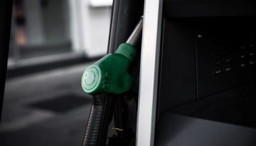 Στα ύψη και πάλι τα καύσιμα: Τι συμβαίνει με την αμόλυβδη – Aftodioikisi.gr
