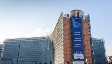 H Ευρωπαϊκή Επιτροπή επαναφέρει τη διαπίστευση του Οργανισμού Πληρωμών της ΑΑΔΕ