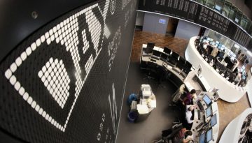 Ευρωαγορές: Μεικτά πρόσημα με νέο ιστορικό ρεκόρ για Stoxx 600 και άλμα άνω του 2% για Heineken
