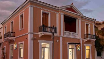ΔΕΗ: Ξεπέρασαν τα 100 τα καταστήματα νέας γενιάς σε όλη την Ελλάδα