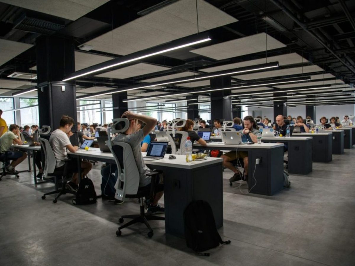 ΟΟΣΑ: Πρωταθλήτρια η Ελλάδα στη μείωση εισοδήματος – Βουτιά 3,6% για τα νοικοκυριά | ΤΟ ΒΗΜΑ