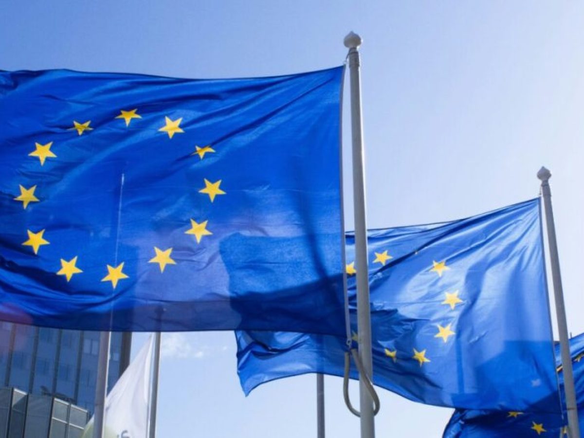 Η Ευρωπαϊκή Επιτροπή ενέκρινε το ελληνικό Κοινωνικό Σχέδιο