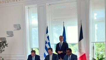 Ελλάδα – Κύπρος: Ισχυρότερη χρηματοδότηση και επιτάχυνση της διασύνδεσης – Τι σημαίνει η συμφωνία που υπογράφηκε με τη Meridiam