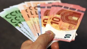 Δεκαπενταύγουστος: Κλειστά σήμερα σούπερ μάρκετ και καταστήματα – Οι εξαιρέσεις και η αμοιβή της αργίας | Ειδήσεις
