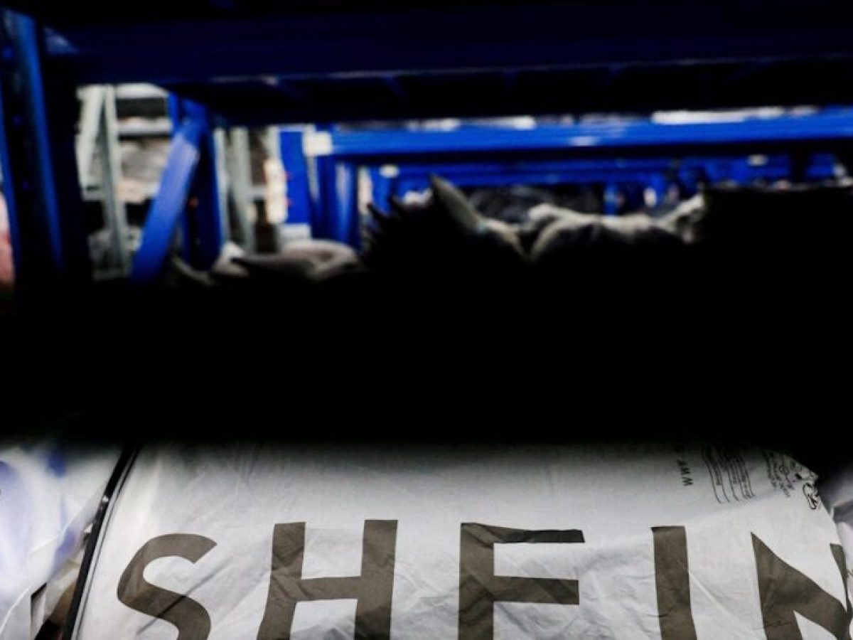 Η Shein καταβάλει 3,5 δισ. δολάρια σε θεσμικούς επενδυτές πριν από τo IPO για την εισαγωγή της στο χρηματιστήριο του Χονγκ Κονγκ