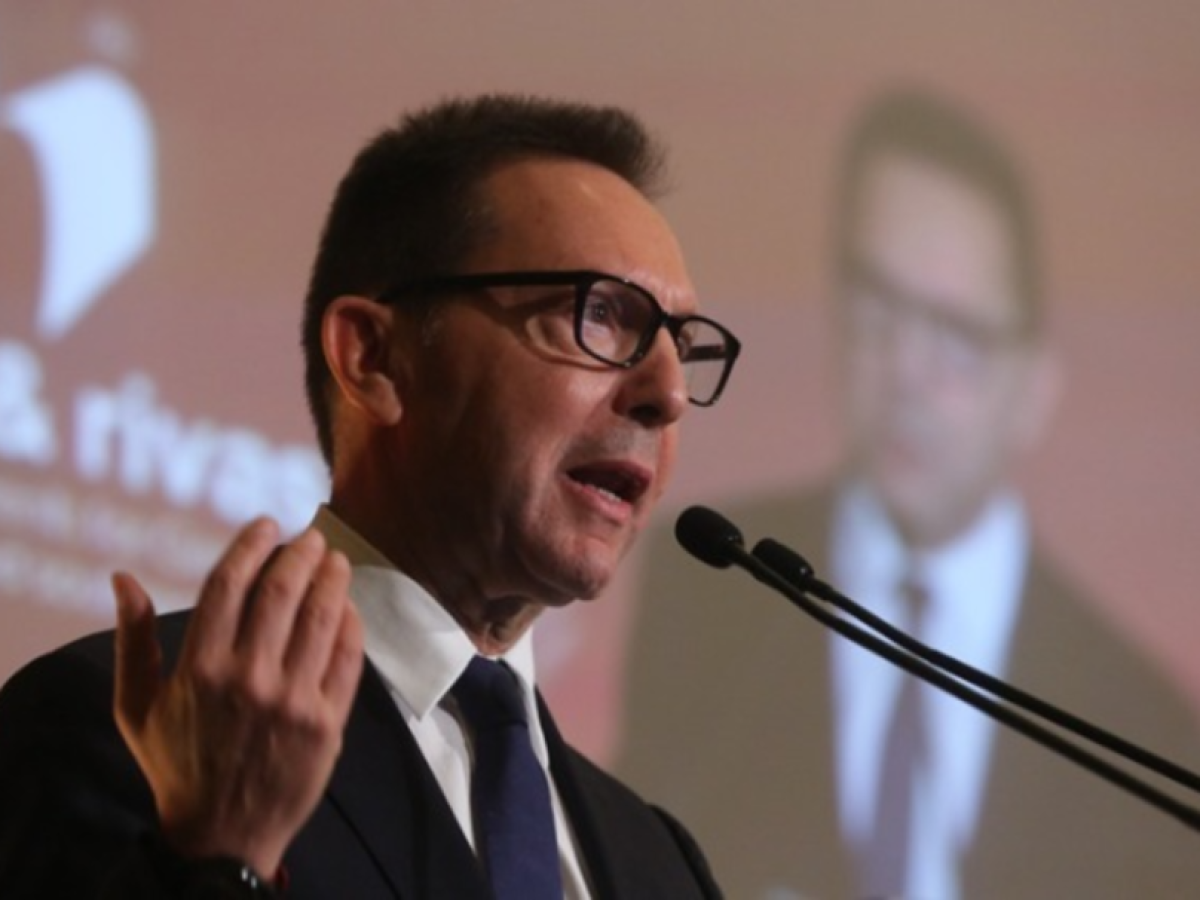 Γιάννης Στουρνάρας: Ευπρόσδεκτες οι ξένες τράπεζες στην Ελλάδα