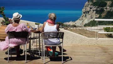 Τουρισμός: Πάνω από 5,5 εκατ. αφίξεις στα καταλύματα τον Ιούνιο