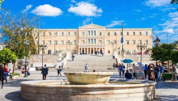 Ακρίβεια: Το σχέδιο της κυβέρνησης με επιδοτήσεις στα καύσιμα και φοροελαφρύνσεις στη ΔΕΘ