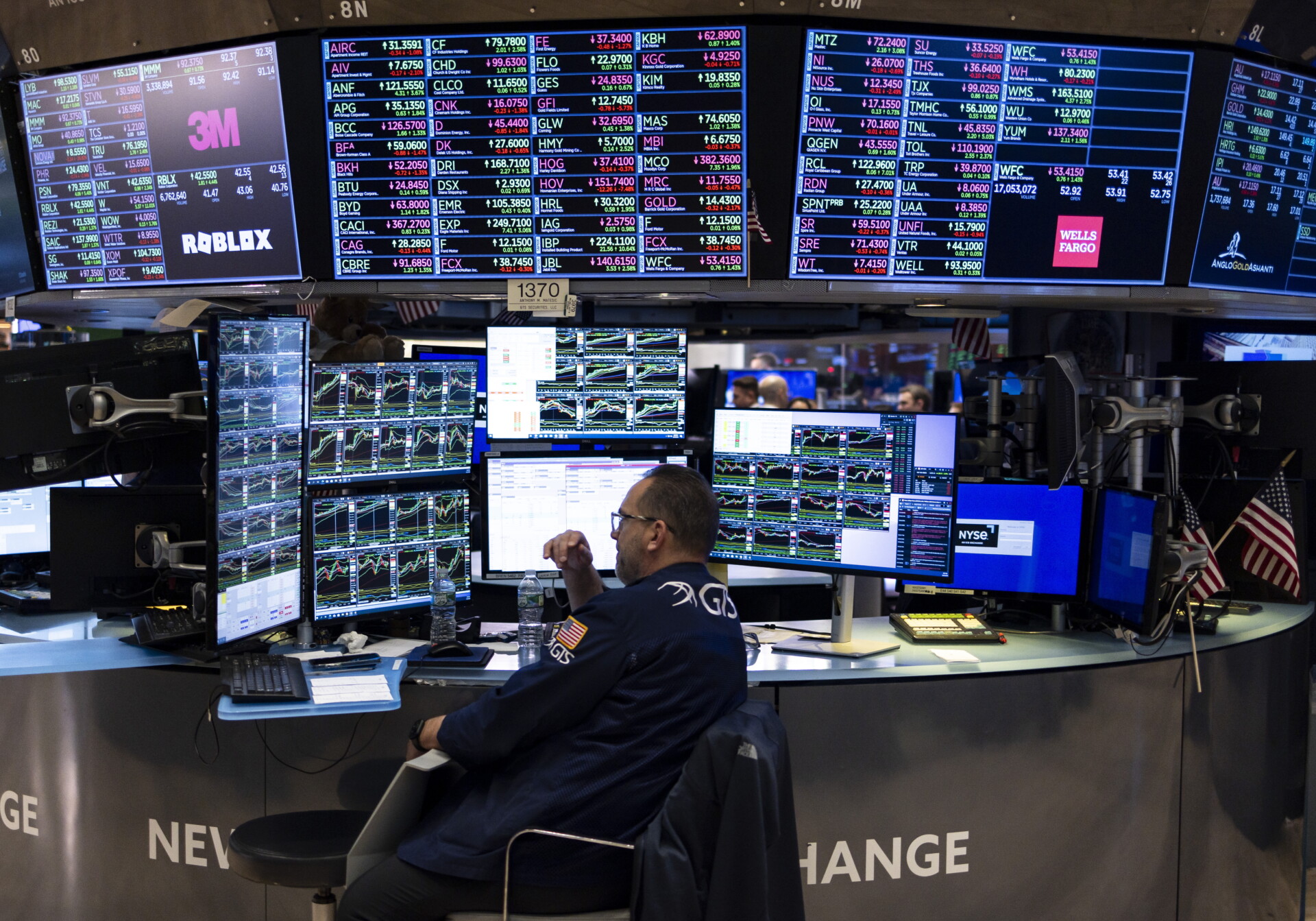 wall-street-1-2