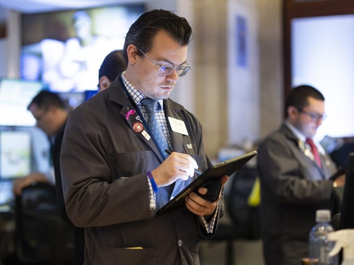 Wall Street: Πράσινο ταμπλό με ανάκαμψη για Nasdaq και εκτόξευση για tlassian (+34%) και Airbnb (+12%)