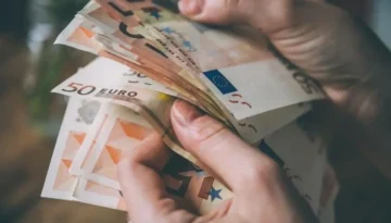 Ρεύμα: «Μπλόκο» σε όσους αλλάζουν πάροχο αφήνοντας χρέη – Πότε δεν θα μπορούν να φύγουν σε άλλη εταιρεία | Ειδήσεις