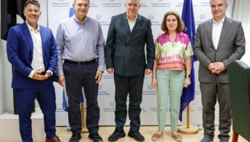 Θεοδωρικάκος: «Στηρίζουμε με πράξεις την έρευνα και την καινοτομία»