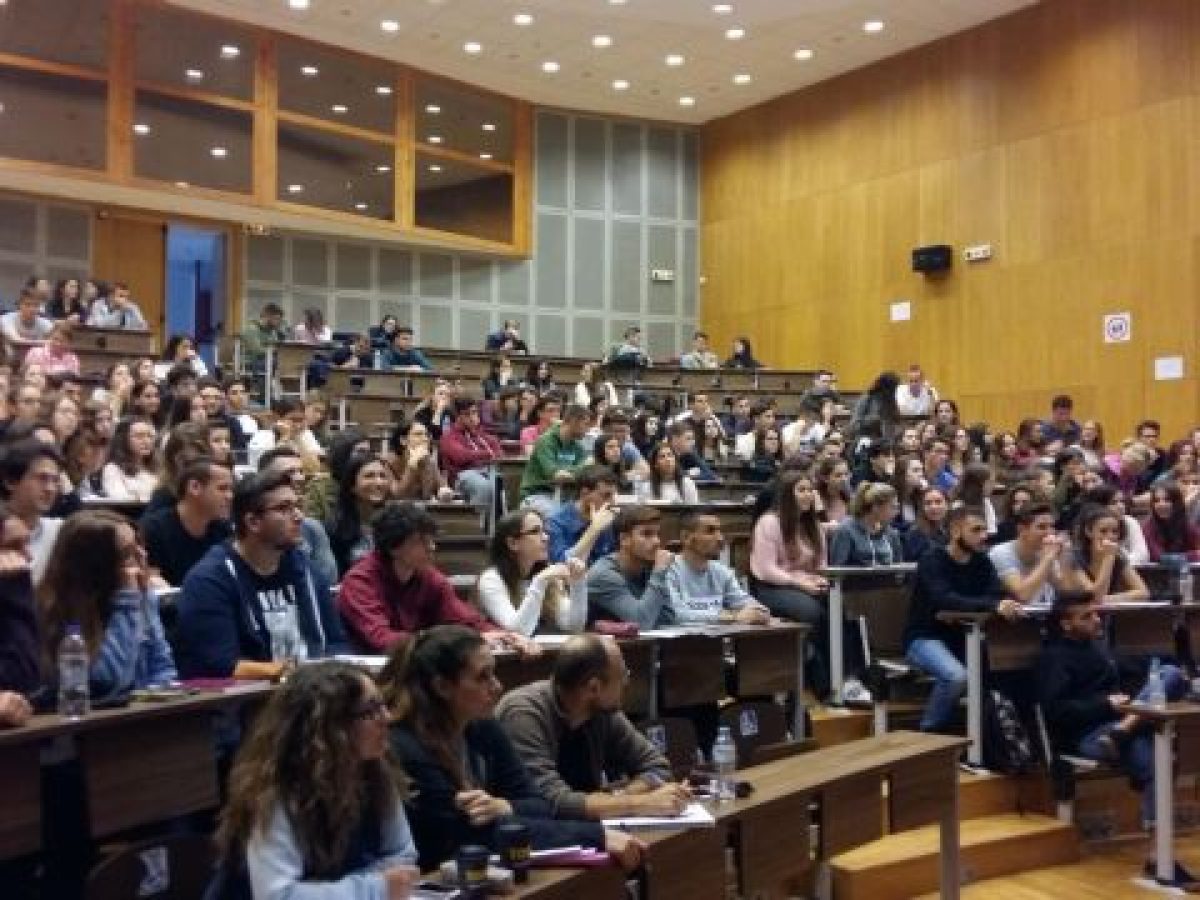 &Phi;&omicron;&iota;&tau;&eta;&tau;&iota;&kappa;ό &sigma;&tau;&epsilon;&gamma;&alpha;&sigma;&tau;&iota;&kappa;ό &epsilon;&pi;ί&delta;&omicron;&mu;&alpha;: &Mu;έ&chi;&rho;&iota; 22 &Sigma;&epsilon;&pi;&tau;&epsilon;&mu;&beta;&rho;ί&omicron;&upsilon; &omicron;&iota; &alpha;&iota;&tau;ή&sigma;&epsilon;&iota;&sigmaf; &ndash; &Pi;&omicron;&iota;&omicron;&iota; &delta;&iota;&kappa;&alpha;&iota;&omicron;ύ&nu;&tau;&alpha;&iota; έ&omega;&sigmaf; 2.500 &epsilon;&upsilon;&rho;ώ