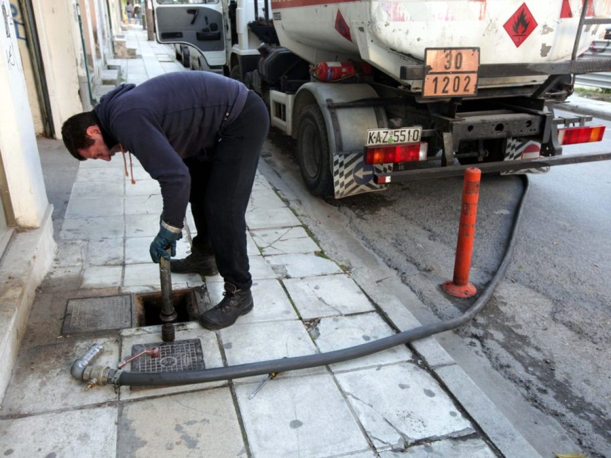 &Sigma;&tau;&omicron; 1,90 &tau;&omicron; &pi;&epsilon;&tau;&rho;έ&lambda;&alpha;&iota;&omicron; &theta;έ&rho;&mu;&alpha;&nu;&sigma;&eta;&sigmaf; &alpha;&nu; &xi;&epsilon;&kappa;&iota;&nu;&omicron;ύ&sigma;&epsilon; &sigma;ή&mu;&epsilon;&rho;&alpha; &ndash; &laquo;&Pi;&omicron;&lambda;ύ &delta;ύ&sigma;&kappa;&omicron;&lambda;&omicron;&sigmaf; &omicron; &chi;&epsilon;&iota;&mu;ώ&nu;&alpha;&sigmaf;&raquo;, &pi;&rho;&omicron;&epsilon;&iota;&delta;&omicron;&pi;&omicron;&iota;&epsilon;ί &eta; &Pi;&rho;. &Beta;&epsilon;&nu;&zeta;&iota;&nu;&omicron;&pi;&omega;&lambda;ώ&nu; &Alpha;&tau;&tau;&iota;&kappa;ή&sigmaf; &ndash; ertnews.gr