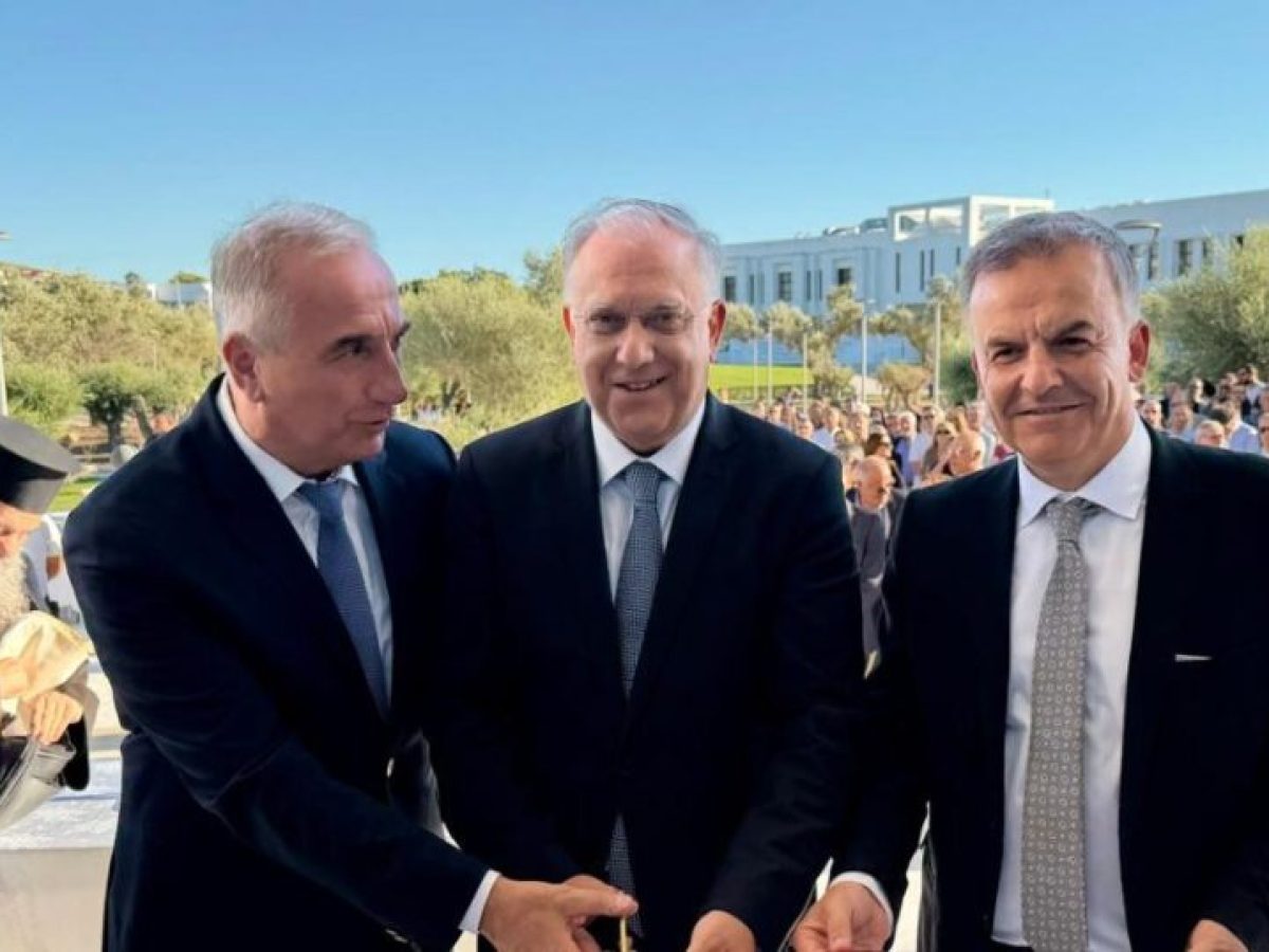 &Theta;&epsilon;&omicron;&delta;&omega;&rho;&iota;&kappa;ά&kappa;&omicron;&sigmaf;: &Kappa;ό&mu;&beta;&omicron;&sigmaf; &kappa;&alpha;&iota;&nu;&omicron;&tau;&omicron;&mu;ί&alpha;&sigmaf; &sigma;&tau;&eta;&nu; &Alpha;&nu;&alpha;&tau;&omicron;&lambda;&iota;&kappa;ή &Mu;&epsilon;&sigma;ό&gamma;&epsilon;&iota;&omicron; &eta; &Kappa;&rho;ή&tau;&eta;