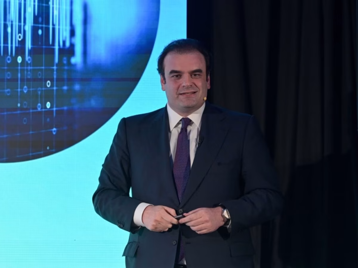 &laquo;&Kappa;&omicron;&upsilon;&mu;&pi;&alpha;&rho;ά&sigmaf;&raquo; &gamma;&iota;&alpha; &pi;&alpha;&iota;&delta;&iota;ά &mu;&epsilon; &delta;&iota;&pi;&lambda;&alpha;&sigma;&iota;&alpha;&sigma;&mu;ό &kappa;&alpha;&tau;&alpha;&theta;έ&sigma;&epsilon;&omega;&nu;: Ό&lambda;&epsilon;&sigmaf; &omicron;&iota; &alpha;&lambda;&lambda;&alpha;&gamma;έ&sigmaf; &pi;&omicron;&upsilon; &alpha;&nu;&alpha;&kappa;&omicron;ί&nu;&omega;&sigma;&epsilon; &omicron; &Pi;&iota;&epsilon;&rho;&rho;&alpha;&kappa;ά&kappa;&eta;&sigmaf; | &Tau;&Omicron; &Beta;&Eta;&Mu;&Alpha;