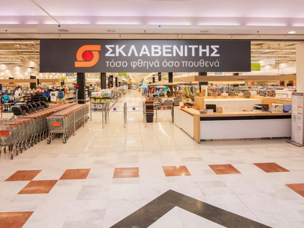 &Sigma;&kappa;&lambda;&alpha;&beta;&epsilon;&nu;ί&tau;&eta;&sigmaf;: Έ&kappa;&alpha;&nu;&epsilon; &pi;&rho;ό&sigma;&lambda;&eta;&psi;&eta; &pi;&omicron;&upsilon; &kappa;&alpha;&nu;&epsilon;ί&sigmaf; &delta;&epsilon;&nu; &pi;&epsilon;&rho;ί&mu;&epsilon;&nu;&epsilon; &ndash; Aftodioikisi.gr
