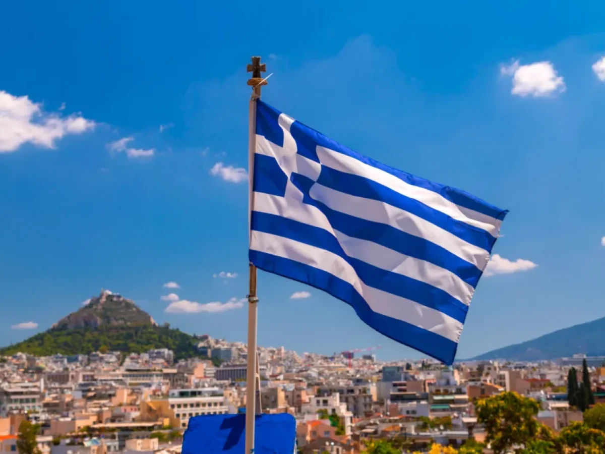 &Eta; &Alpha;&theta;ή&nu;&alpha; &tau;&rho;&alpha;&beta;ά &tau;&alpha; &mu;&epsilon;&gamma;ά&lambda;&alpha; funds: Rokos, Millennium &kappa;&alpha;&iota; &tau;&omicron; &delta;έ&lambda;&epsilon;&alpha;&rho; &tau;&omicron;&upsilon; &phi;ό&rho;&omicron;&upsilon; 5% | &Epsilon;&iota;&delta;ή&sigma;&epsilon;&iota;&sigmaf;