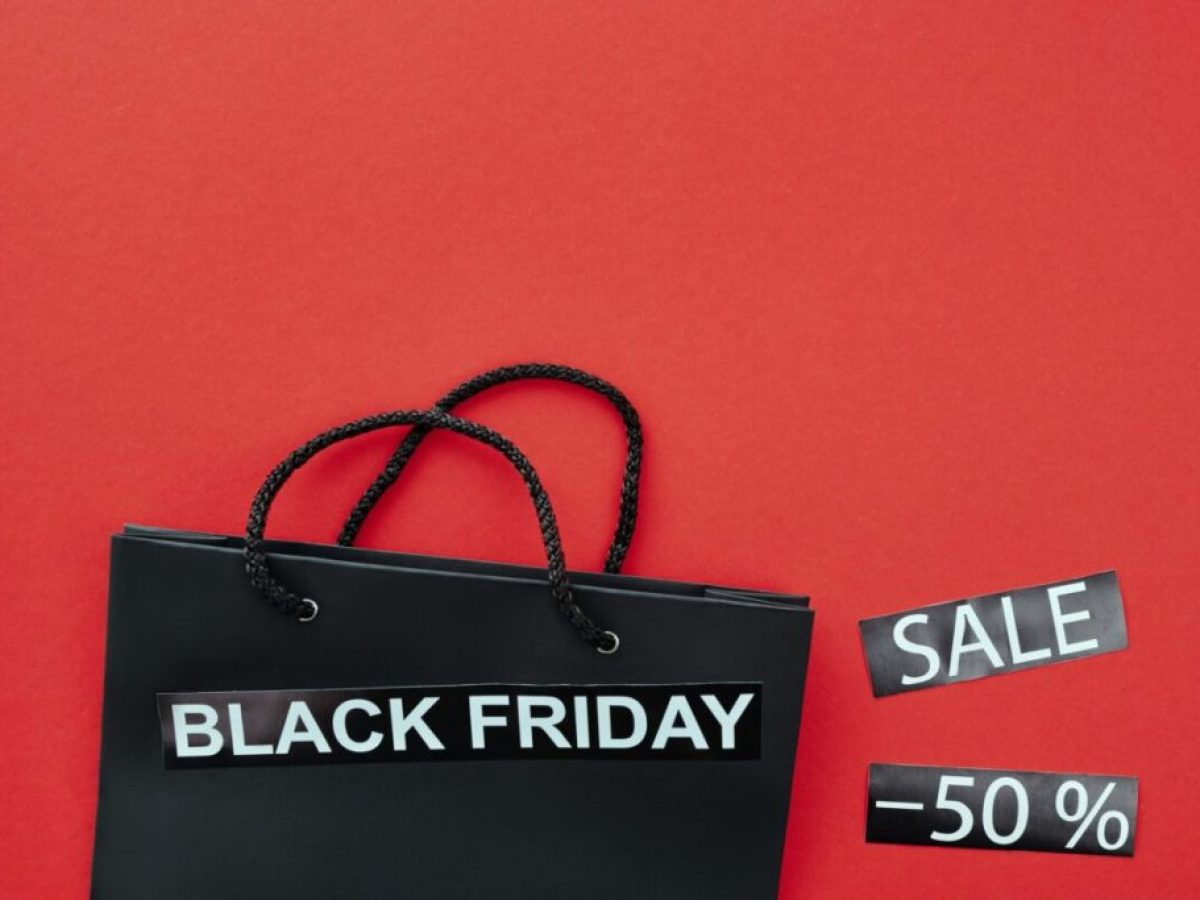 Black Friday: &Pi;ό&tau;&epsilon; &pi;έ&phi;&tau;&epsilon;&iota; &phi;έ&tau;&omicron;&sigmaf;- &Pi;&omicron;&iota;&alpha; &pi;&rho;&omicron;ϊό&nu;&tau;&alpha; &laquo;&sigma;&tau;&omicron;&chi;&epsilon;ύ&omicron;&upsilon;&nu;&raquo; &omicron;&iota; &kappa;&alpha;&tau;&alpha;&nu;&alpha;&lambda;&omega;&tau;έ&sigmaf;