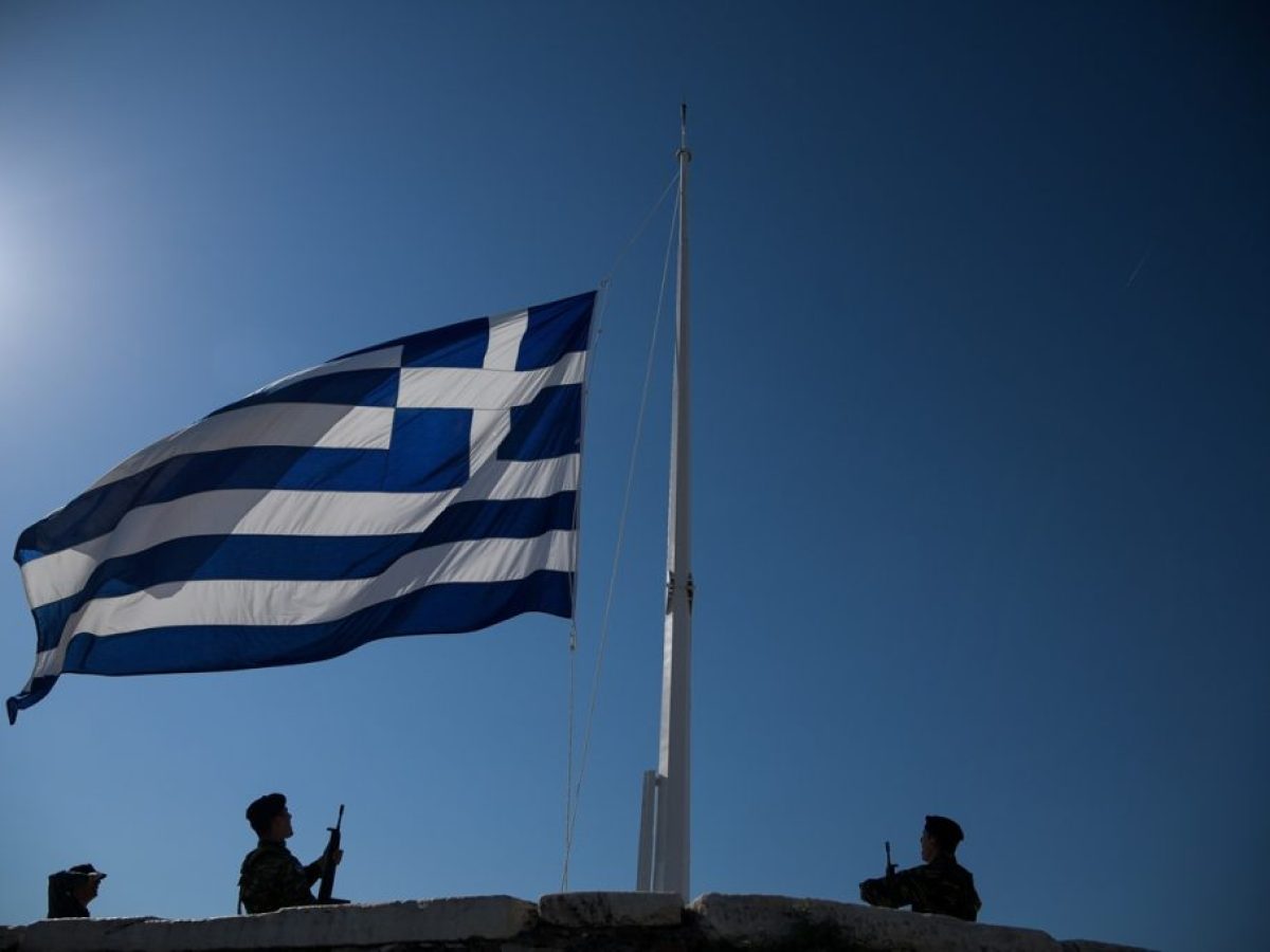 &Eta; &Epsilon;&lambda;&lambda;ά&delta;&alpha; &delta;&alpha;&nu;&epsilon;ί&zeta;&epsilon;&tau;&alpha;&iota; &pi;&lambda;έ&omicron;&nu; &phi;&theta;&eta;&nu;ό&tau;&epsilon;&rho;&alpha; &alpha;&pi;ό &tau;&eta; &Gamma;&alpha;&lambda;&lambda;ί&alpha;