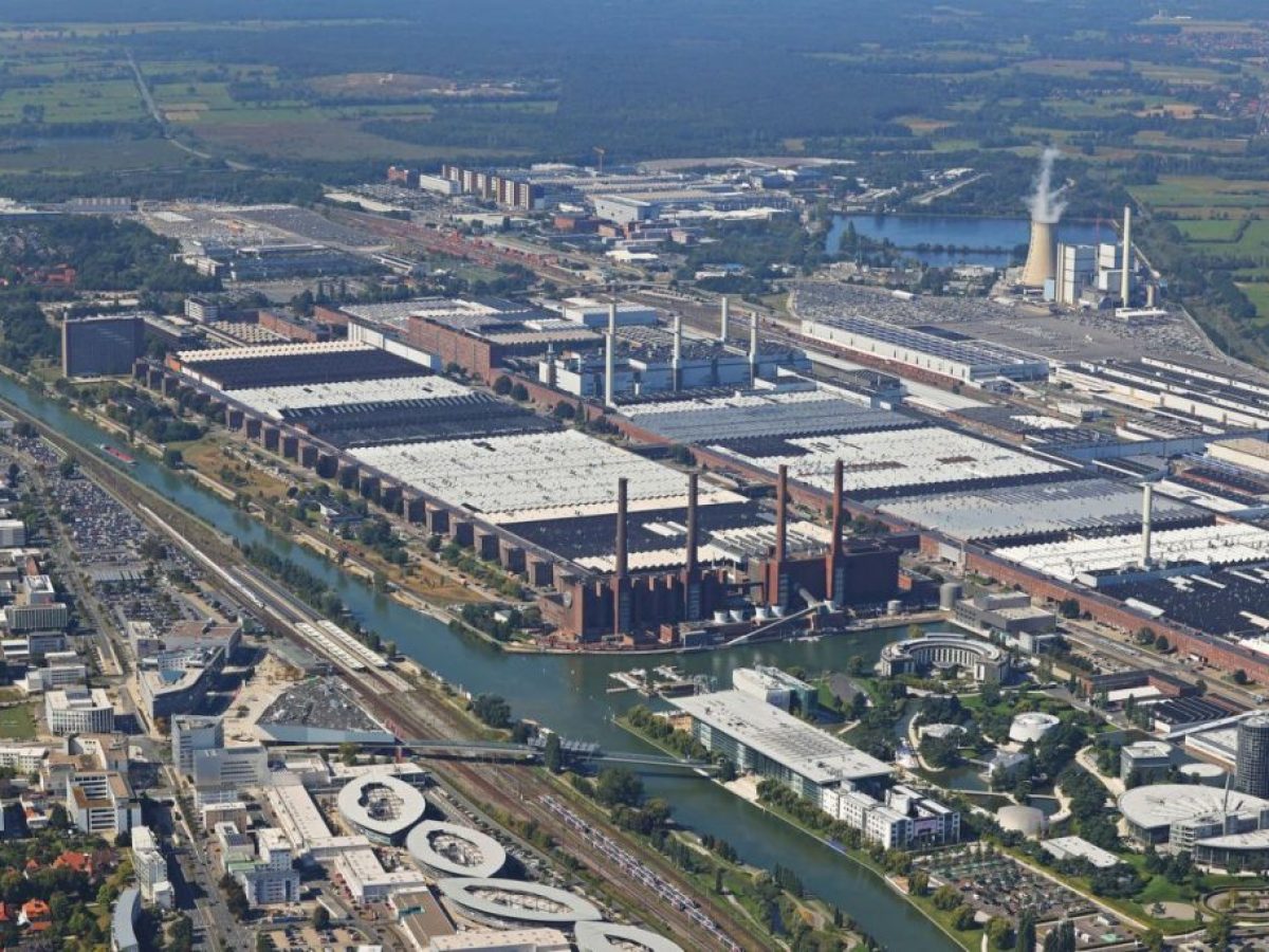 Volkswagen: &Delta;&rho;&alpha;&sigma;&tau;&iota;&kappa;ή &upsilon;&pi;&omicron;&beta;ά&theta;&mu;&iota;&sigma;&eta; &tau;&omega;&nu; &sigma;&tau;ό&chi;&omega;&nu; &tau;&omicron;&upsilon; 2026 &ndash; &Epsilon;&pi;&iota;&beta;&alpha;&rho;ύ&nu;&sigma;&epsilon;&iota;&sigmaf;-&mu;&alpha;&mu;&omicron;ύ&theta; 10 &delta;&iota;&sigma;. &epsilon;&upsilon;&rho;ώ