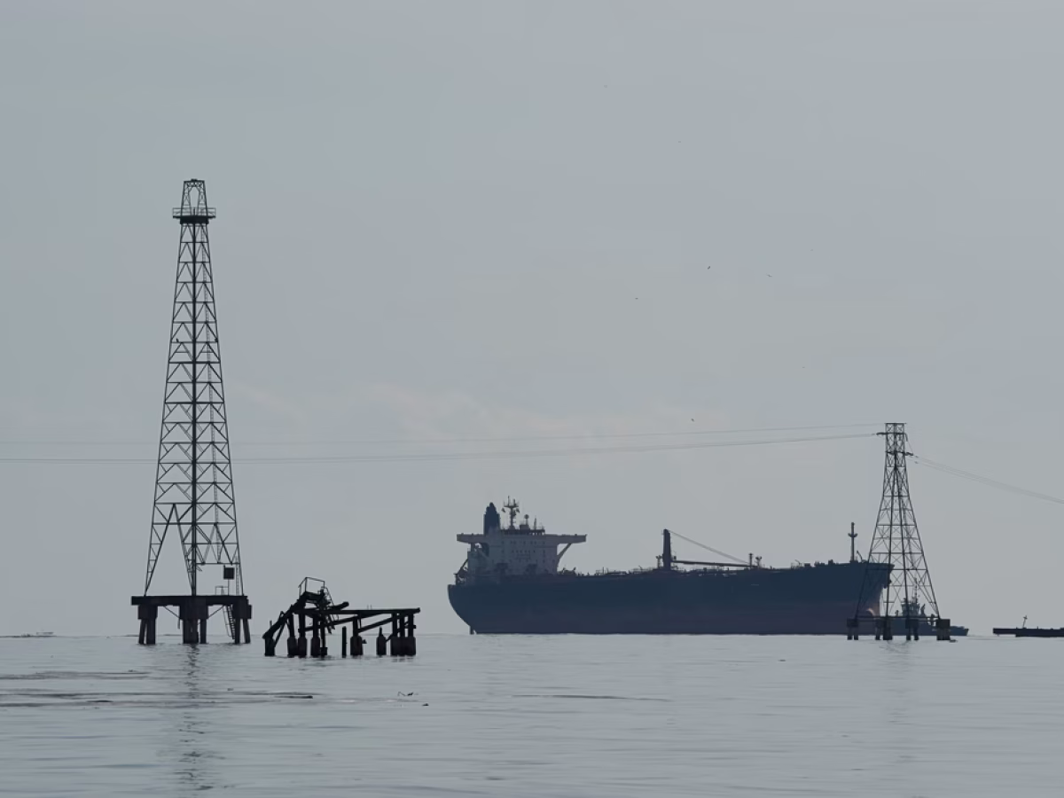 &Alpha;&kappa;&rho;ί&beta;&epsilon;&iota;&alpha;: &Kappa;&alpha;&mu;&pi;&alpha;&nu;ά&kappa;&iota; &alpha;&pi;ό &tau;&eta;&nu; &Kappa;&omicron;&mu;&iota;&sigma;&iota;ό&nu; &gamma;&iota;&alpha; &tau;&iota;&sigmaf; &tau;&iota;&mu;έ&sigmaf; &epsilon;&nu;έ&rho;&gamma;&epsilon;&iota;&alpha;&sigmaf; &ndash; &laquo;&Pi;&omicron;&lambda;ύ &delta;ύ&sigma;&kappa;&omicron;&lambda;&omicron;&sigmaf; &chi;&epsilon;&iota;&mu;ώ&nu;&alpha;&sigmaf;&raquo;
